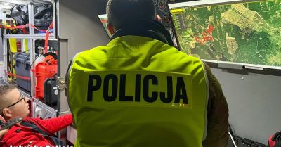 Nocna akcja ratunkowa. Policja odnalazła 63 latka